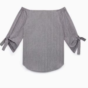 Aritzia Babaton Malik Off the Shoulder Blouse